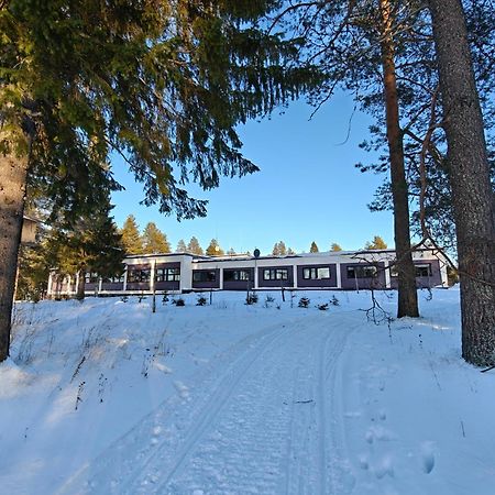 Goiglo Hotel & Hostel Куусамо Екстер'єр фото