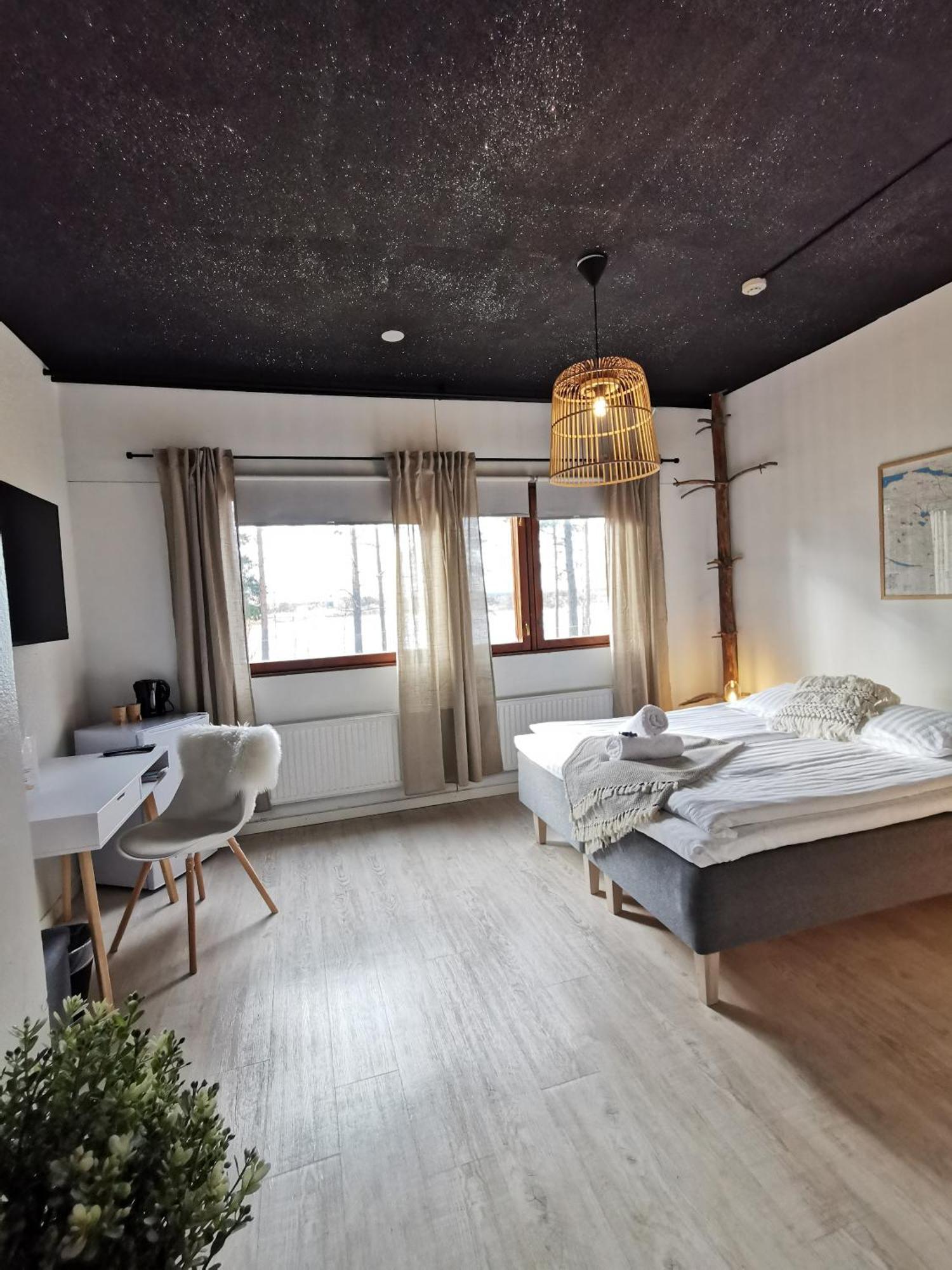 Goiglo Hotel & Hostel Куусамо Екстер'єр фото